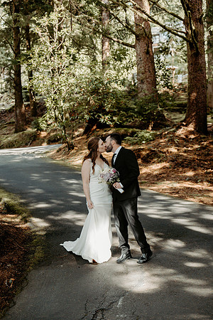 Alex-Sara-Salishan-Lodge-Lincoln-City-Wedding-Photos (17 of 74)