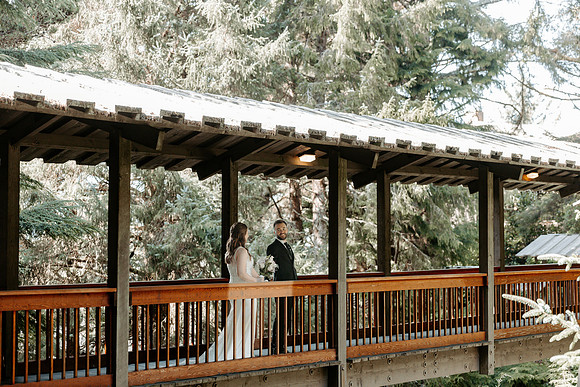 Alex-Sara-Salishan-Lodge-Lincoln-City-Wedding-Photos (19 of 74)
