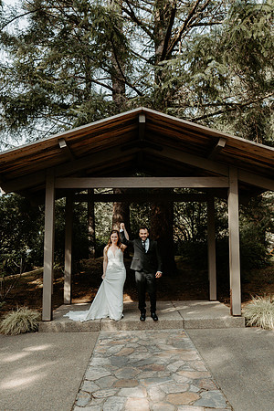 Alex-Sara-Salishan-Lodge-Lincoln-City-Wedding-Photos (39 of 74)