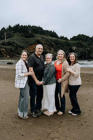 Joyce-Family-Photos-2026-Lincoln-City-Oregon (12 of 78)