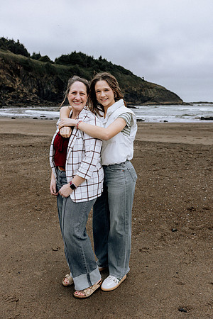 Joyce-Family-Photos-2026-Lincoln-City-Oregon (25 of 78)