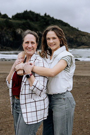 Joyce-Family-Photos-2026-Lincoln-City-Oregon (26 of 78)