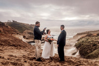 Carissa-Dustin-cape-kiwanda-oregon-elopement-photo-19