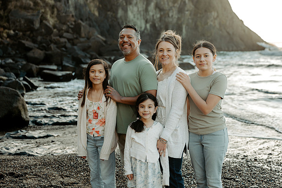 Sandi-Family-Photos-2026-Oregon (14 of 77)