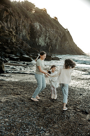 Sandi-Family-Photos-2026-Oregon (17 of 77)