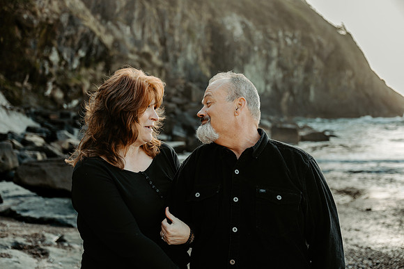 Sandi-Family-Photos-2026-Oregon (24 of 77)