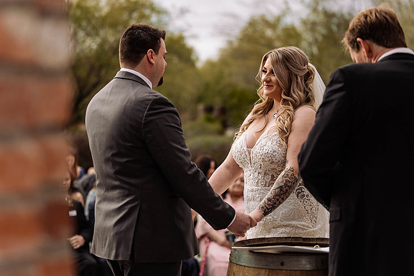 Dakota-jordan-Windmill-winery-Florence-Arizona-wedding-2023-photos-0907