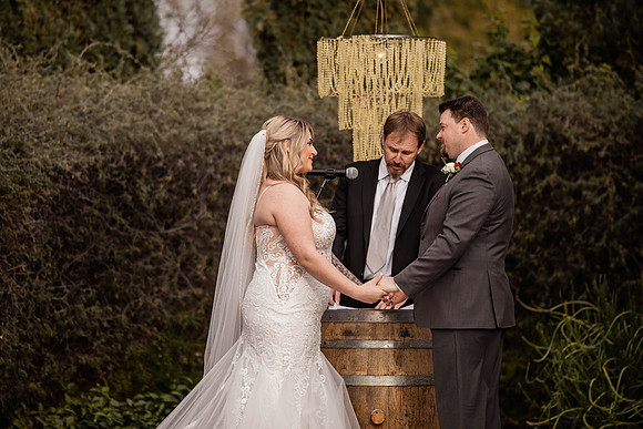 Dakota-jordan-Windmill-winery-Florence-Arizona-wedding-2023-photos-0946