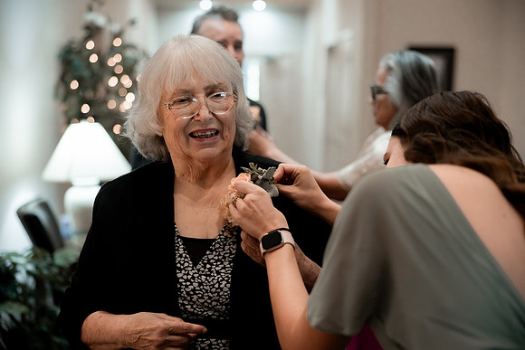 Jeff-Theresa-Brown-Wedding-Photos-16