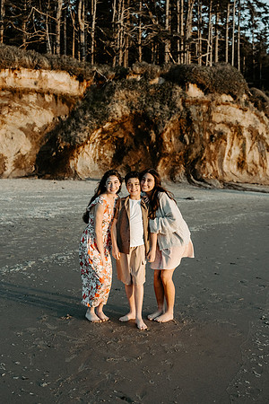 Nikki-Family-oregon-photos-2026 (8 of 69)