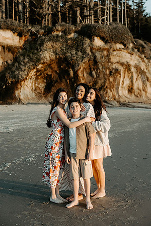 Nikki-Family-oregon-photos-2026 (7 of 69)
