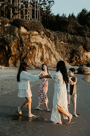 Nikki-Family-oregon-photos-2026 (12 of 69)