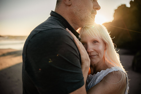 Marie-Annniversary-photos-fogarty-creek-oregon (21 of 36)