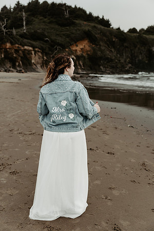 Jordan-Ethan-Engagement-forgarty-creek-oregon-photos (34 of 51)