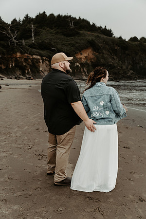 Jordan-Ethan-Engagement-forgarty-creek-oregon-photos (35 of 51)