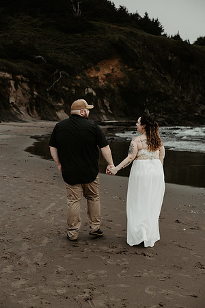 Jordan-Ethan-Engagement-forgarty-creek-oregon-photos (36 of 51)