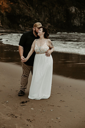Jordan-Ethan-Engagement-forgarty-creek-oregon-photos (38 of 51)