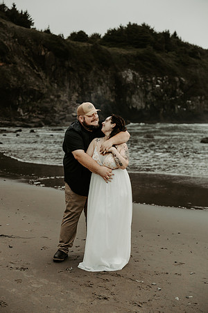 Jordan-Ethan-Engagement-forgarty-creek-oregon-photos (40 of 51)