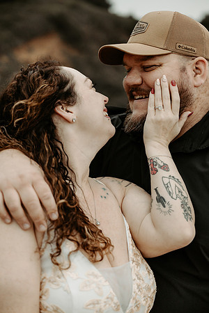 Jordan-Ethan-Engagement-forgarty-creek-oregon-photos (41 of 51)