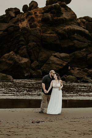 Jordan-Ethan-Engagement-forgarty-creek-oregon-photos (4 of 51)