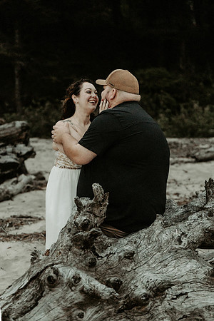 Jordan-Ethan-Engagement-forgarty-creek-oregon-photos (51 of 51)