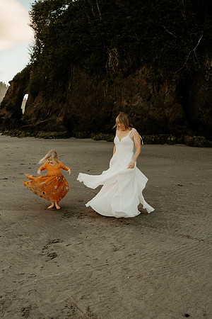 Amy-JC-Pacific-City-Neskowin-Elopement-Oregon-Photos (224 of 292)