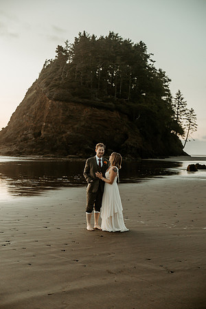 Amy-JC-Pacific-City-Neskowin-Elopement-Oregon-Photos (288 of 292)