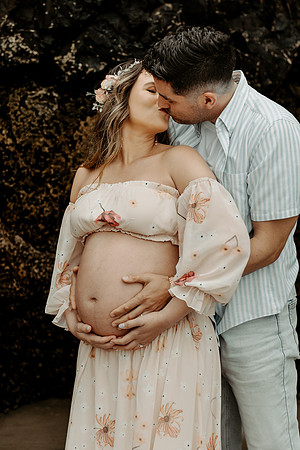 Brian-Veronica-Maternity-Photos-Arch-Cape-Oregon (7 of 51)