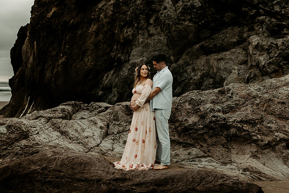 Brian-Veronica-Maternity-Photos-Arch-Cape-Oregon (35 of 51)