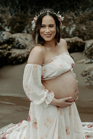 Brian-Veronica-Maternity-Photos-Arch-Cape-Oregon (41 of 51)