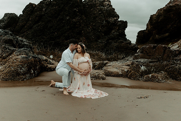 Brian-Veronica-Maternity-Photos-Arch-Cape-Oregon (45 of 51)