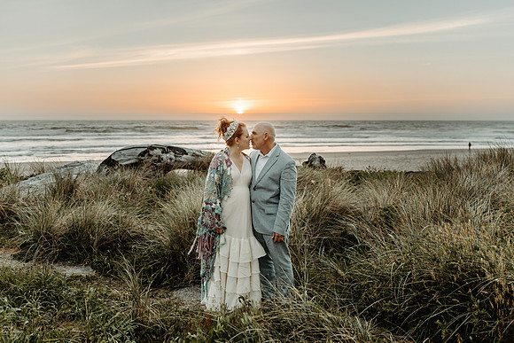 Rob-Eloisa-Newskowin-oregon-Intimate-Wedding-Photos (107 of 135)