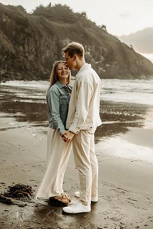 Caleb-Hope-proposal-depoe-bay-oregon-photos (16 of 51)