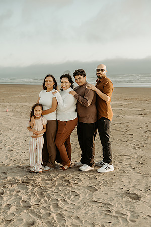Irlanda-Family-Photos-Rockaway-Oregon-2026 (55 of 82)