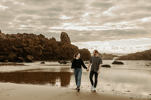Taylor-lexis-Engagement-Photos-Fogarty-creek (1 of 46)