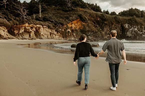 Taylor-lexis-Engagement-Photos-Fogarty-creek (5 of 46)
