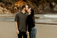 Taylor-lexis-Engagement-Photos-Fogarty-creek (9 of 46)
