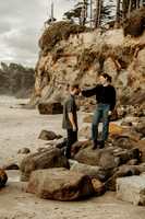 Taylor-lexis-Engagement-Photos-Fogarty-creek (10 of 46)
