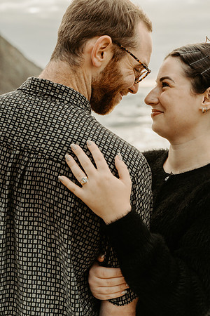 Taylor-lexis-Engagement-Photos-Fogarty-creek (16 of 46)