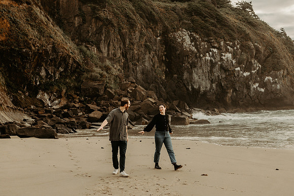 Taylor-lexis-Engagement-Photos-Fogarty-creek (21 of 46)