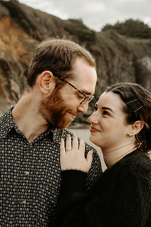 Taylor-lexis-Engagement-Photos-Fogarty-creek (22 of 46)