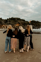Katie-friendcation-Depoe-Bay-Oregon-Photos-2026 (7 of 41)