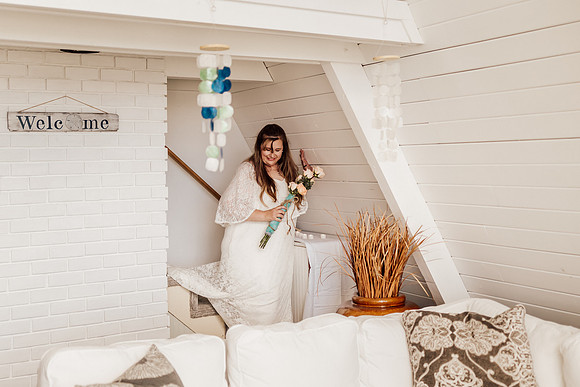Jordan-Lainey-Roads-End-lincoln-City-oregon-airbnb-Elopement-photos-17