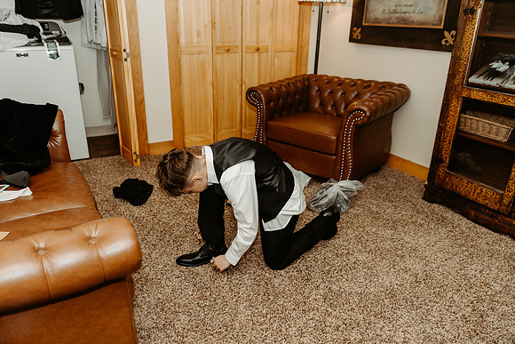 getting ready (13 of 60)