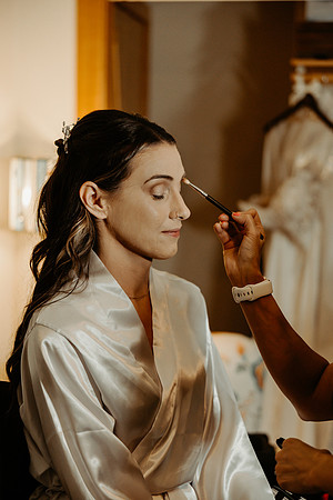 getting ready (3 of 60)