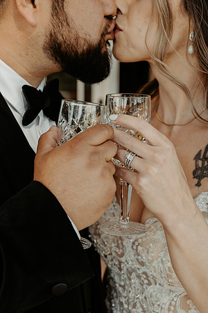 Brianna-Natalio-Wedding-Portraits-Oregon (2 of 65)