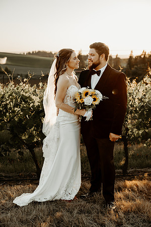 Brianna-Natalio-Wedding-Portraits-Oregon (20 of 65)