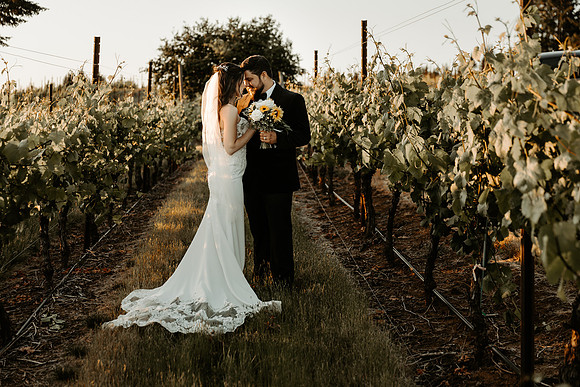 Brianna-Natalio-Wedding-Portraits-Oregon (24 of 65)