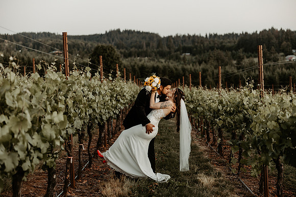 Brianna-Natalio-Wedding-Portraits-Oregon (63 of 65)