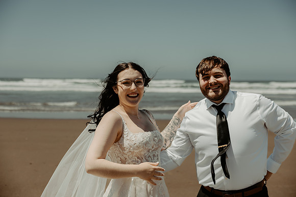 Patrick-Stella-Elopement-Photos-Lincoln-City (10 of 55)